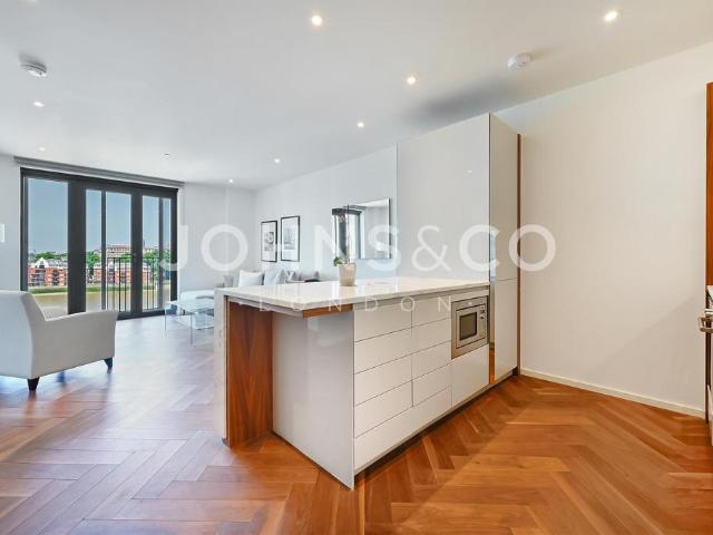 Flat for sale in Nine Elms, Greater London