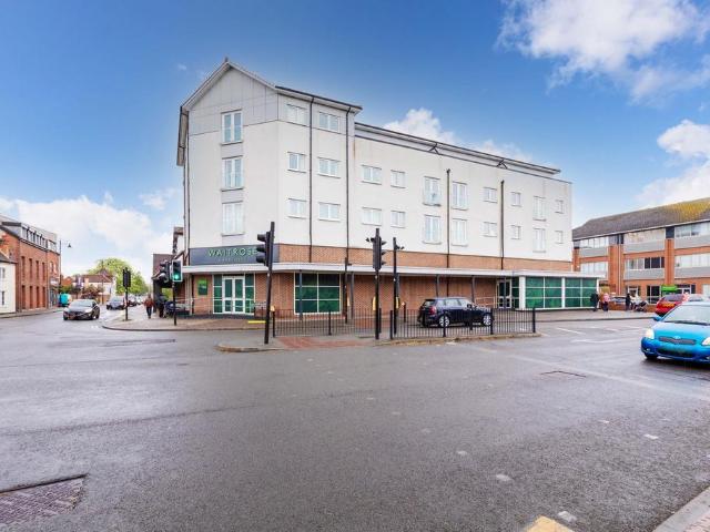 Flat for sale in Fishery, Maidenhead