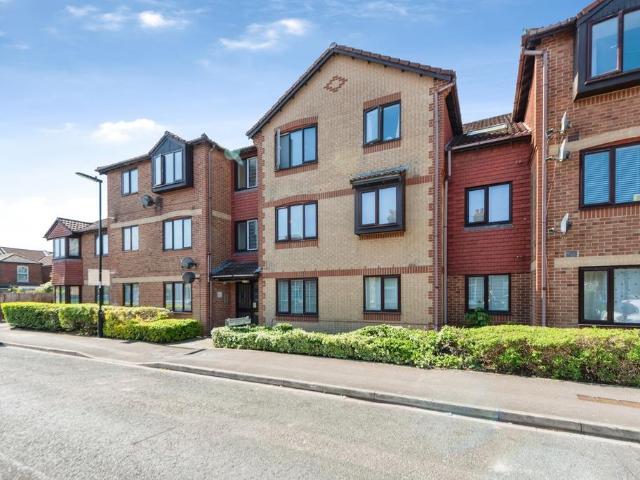 Flat for sale in Bitterne Manor, Isle Of Man