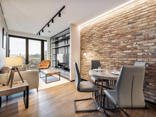 Flat for sale in London Borough of Hackney, Greater London
