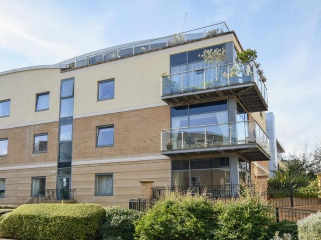Flat for sale in South Gosforth, Tyne And Wear