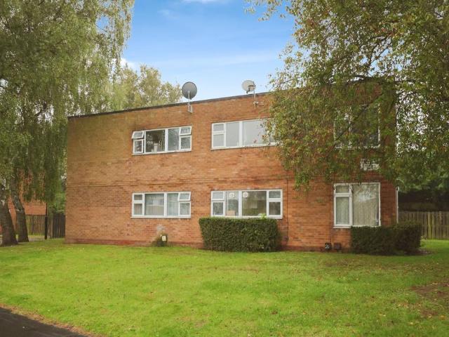 Flat for sale in Cheylesmore, West Midlands