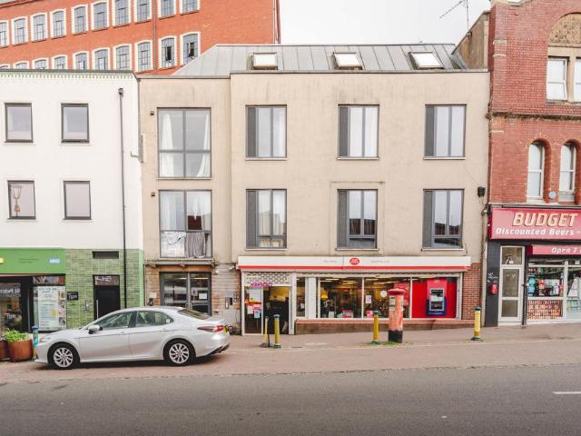 Flat for sale in Feckenham, City Of Bristol