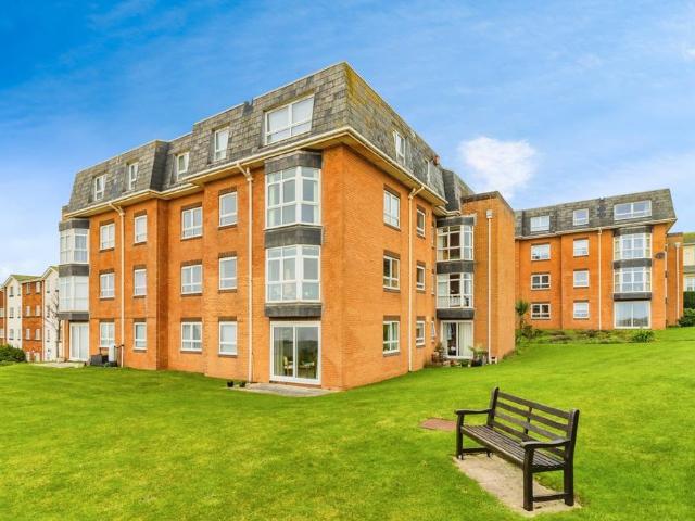 Flat for sale in Dawlish, Bridford
