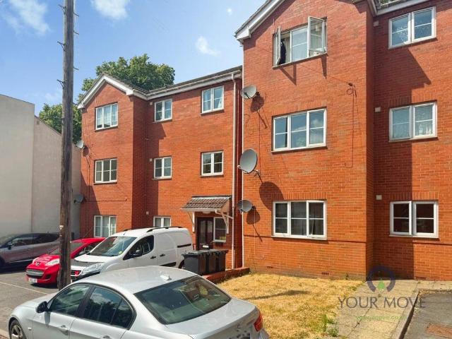 Flat for sale in Dixons Green, West Midlands