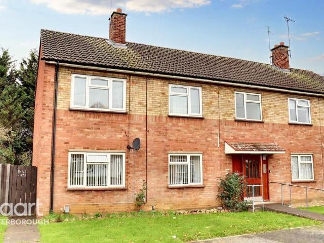 Flat for sale in Peterborough