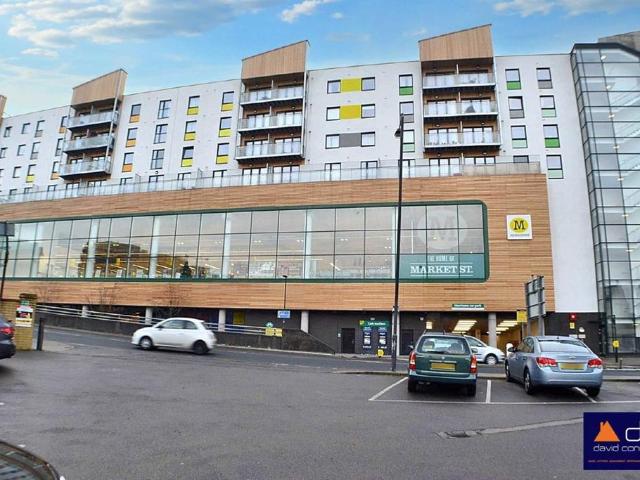 Flat for sale in Wealdstone, Isle Of Man