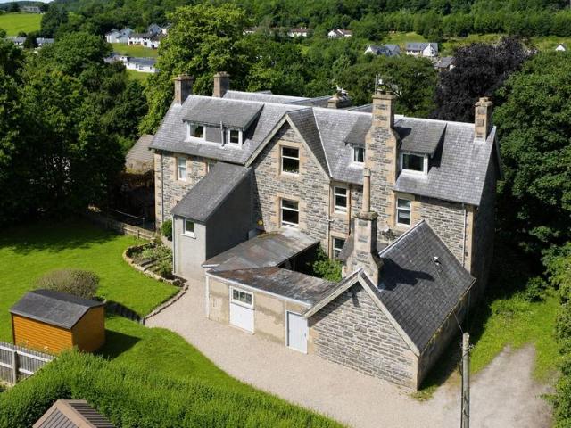 Flat for sale in Strathpeffer, Scotland