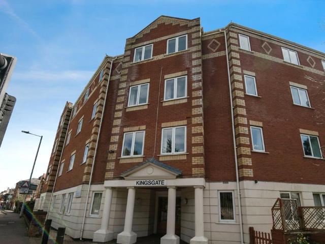 Flat for sale in Watergate, Devon