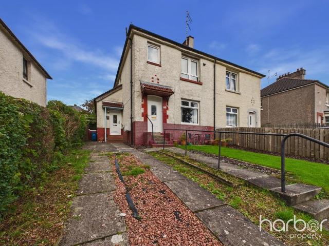 Flat for sale in Riddrie Knowes, Riddrie