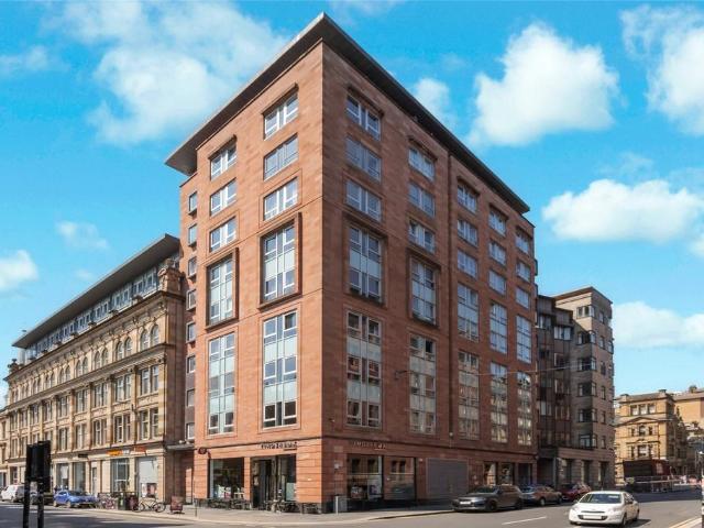 Flat for sale in Merchant City, Scotland