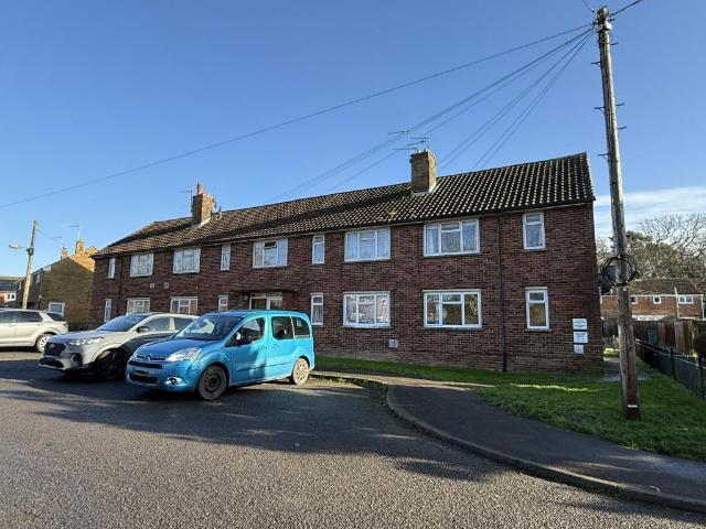 Flat for sale in Cranbrook & Sissinghurst, Sandown Park