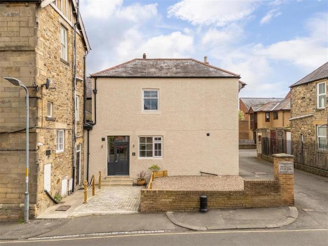 Flat for sale in Hexham, Isle Of Man