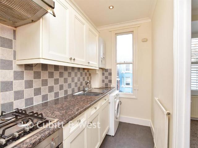 Flat for sale in Round Hill, Brighton & Hove