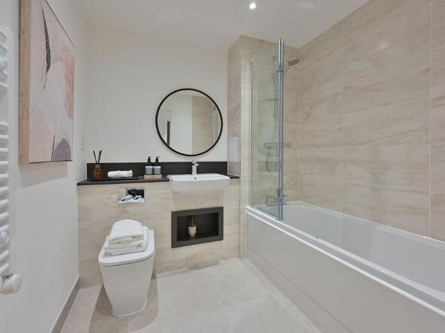 Flat for sale in Harrow Weald, Isle Of Man