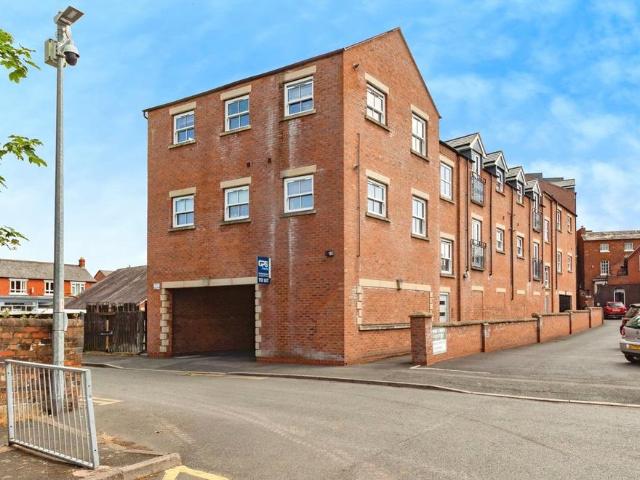 Flat for sale in Telford