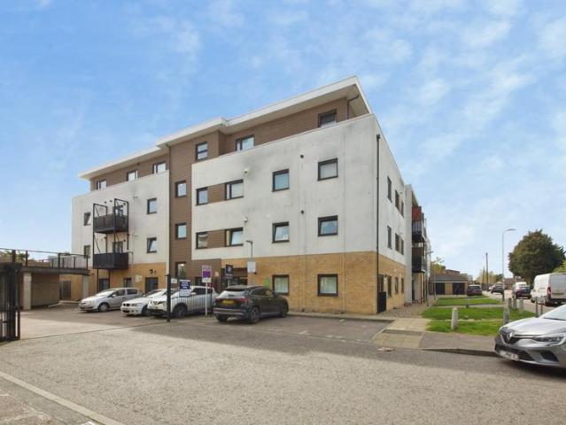 Flat for sale in Rush Green, Isle Of Man