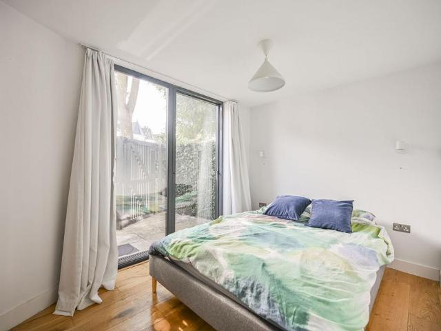 Flat for sale in Greater London