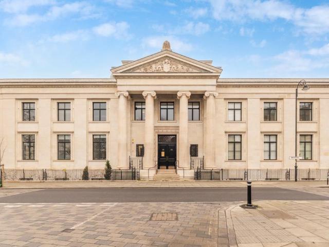 Flat for sale in Old Kent Road, Isle Of Man