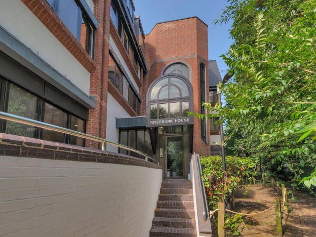 Flat for sale in Brook Street, Bourne Vale