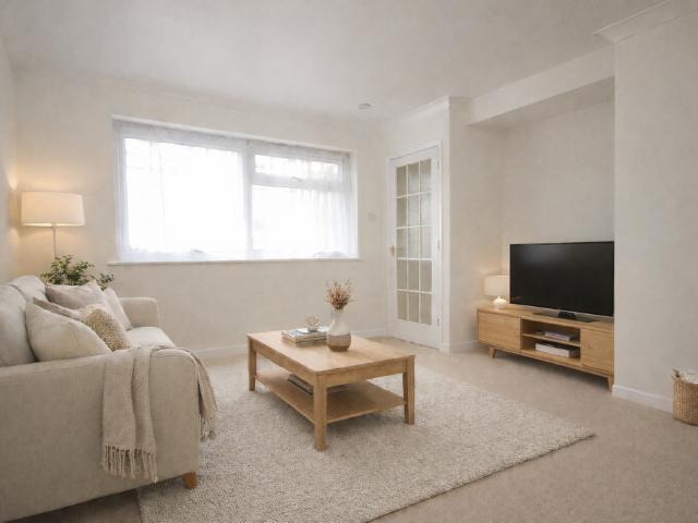 Flat for sale in Woking, Isle Of Man