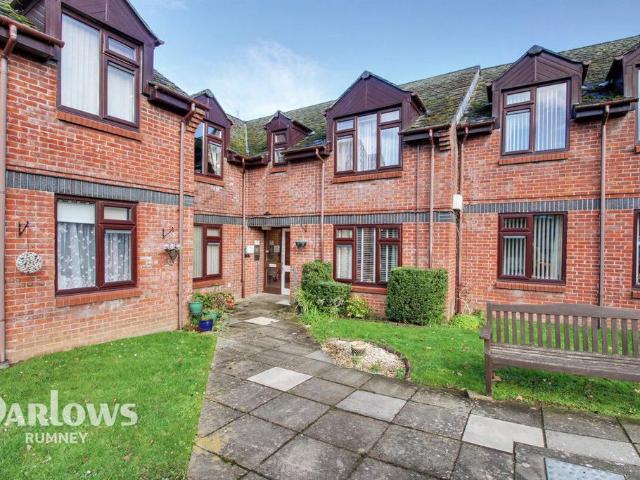 Flat for sale in Falcon Lodge, Wales