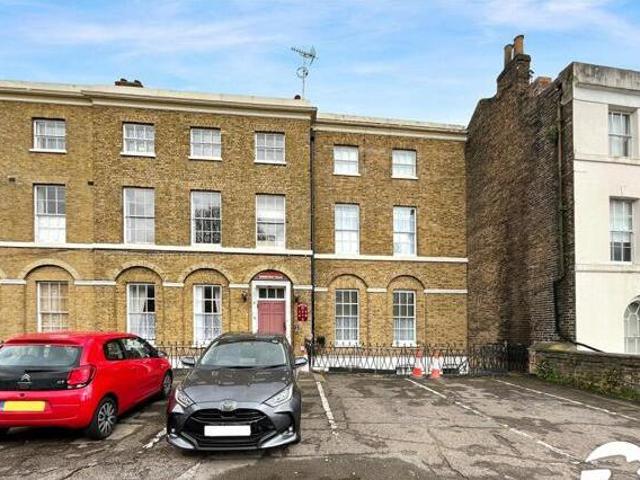House for sale in Brompton, Chatham