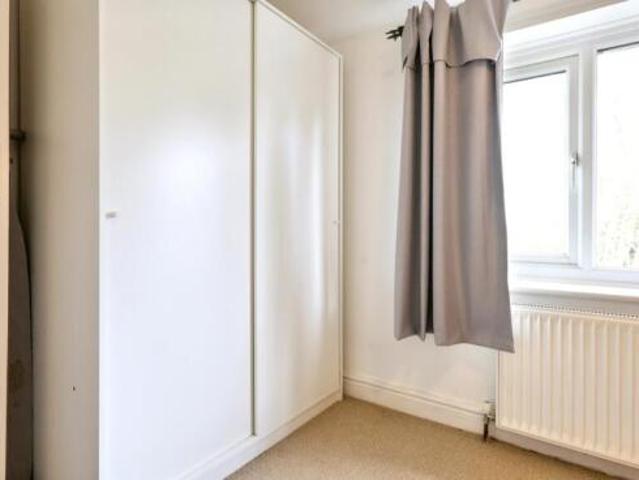 Flat for sale in The Slade, Oxfordshire