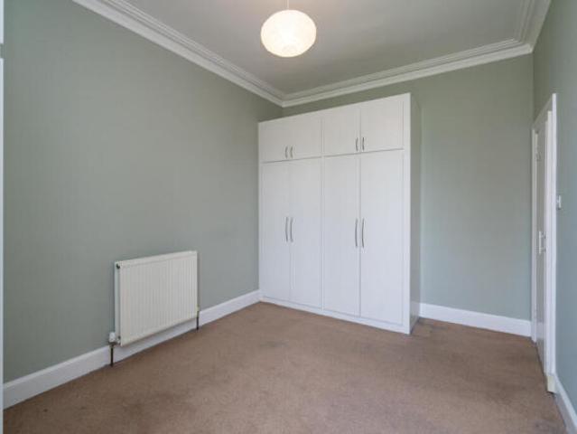 Flat for sale in Leith, Scotland