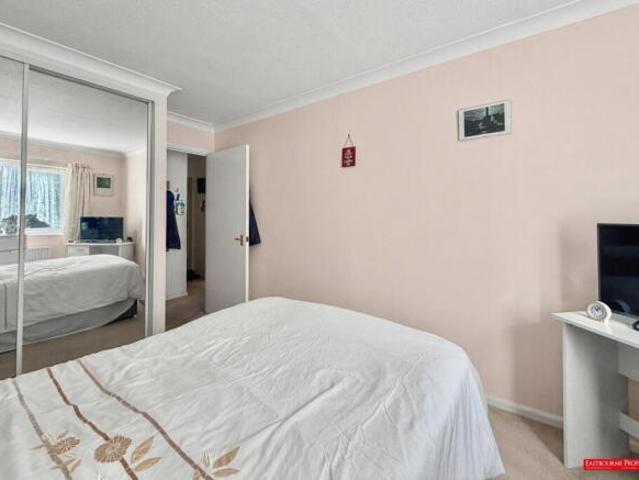 Flat for sale in Wannock, Wealden