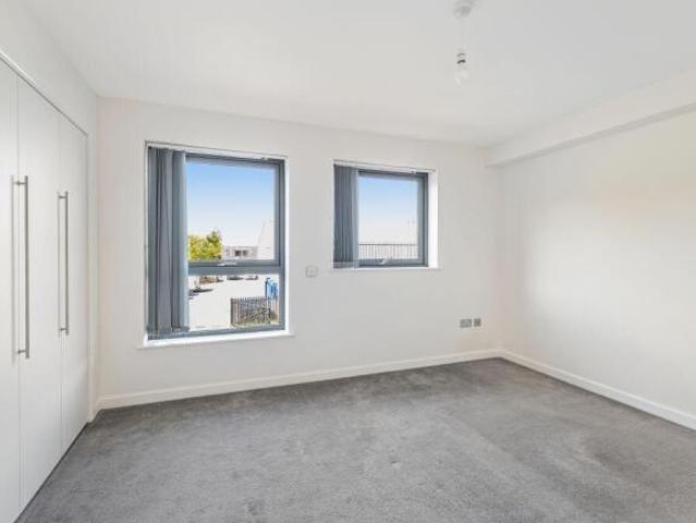 Flat for sale in Leith, Scotland