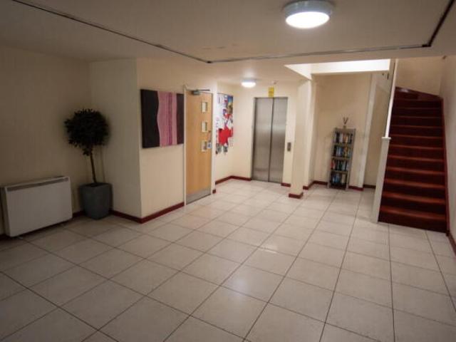 Flat for sale in Huddersfield, West Yorkshire
