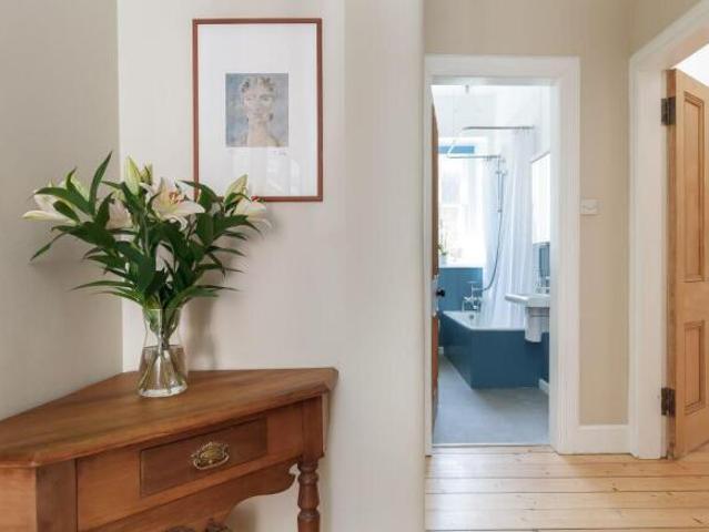 Flat for sale in Shandon, Merchiston
