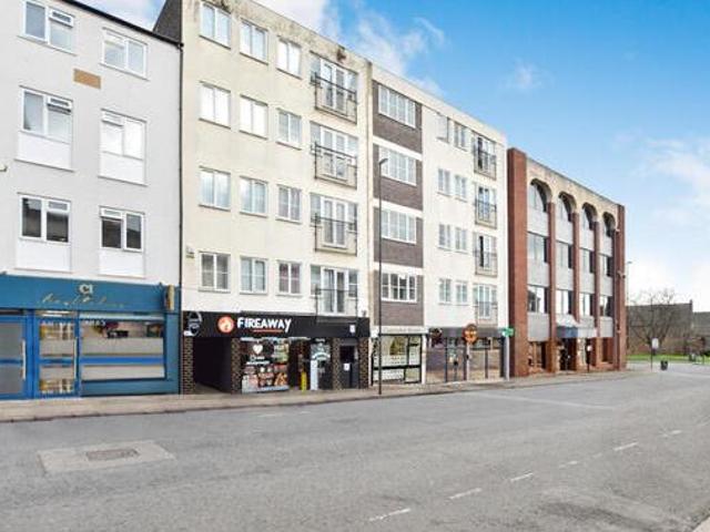 House for sale in Northampton, Northamptonshire