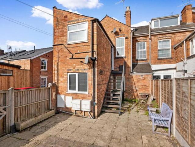 Flat for sale in Worcestershire
