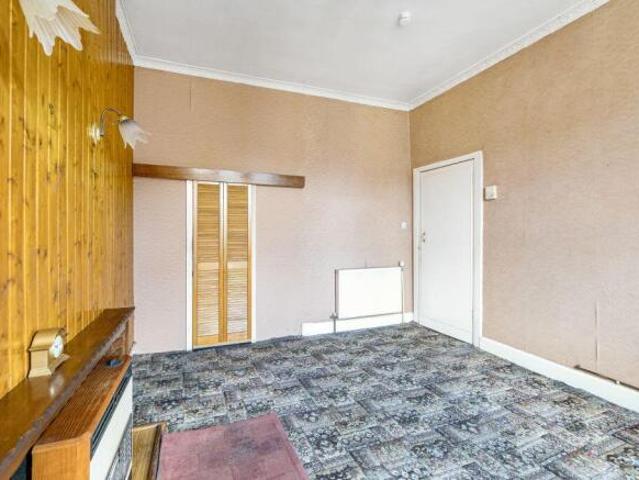 Flat for sale in Broughton, Scotland