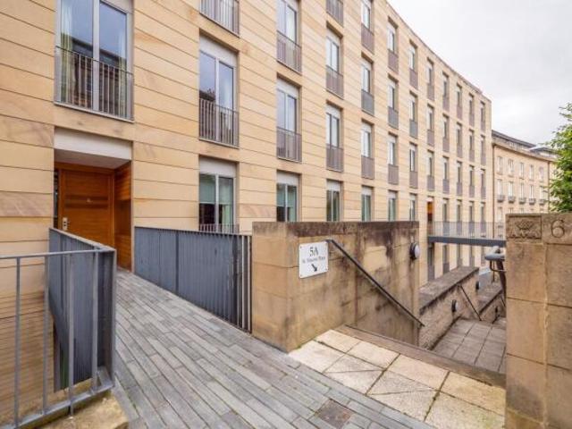 Flat for sale in New Town, Scotland