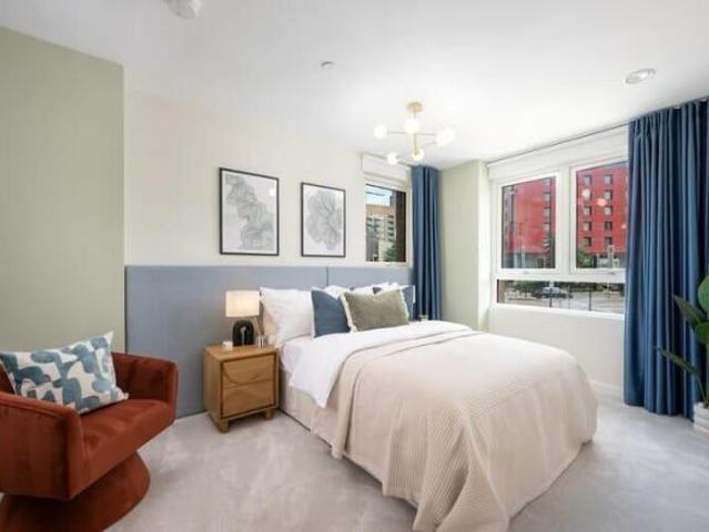 Flat for sale in Cat Hill