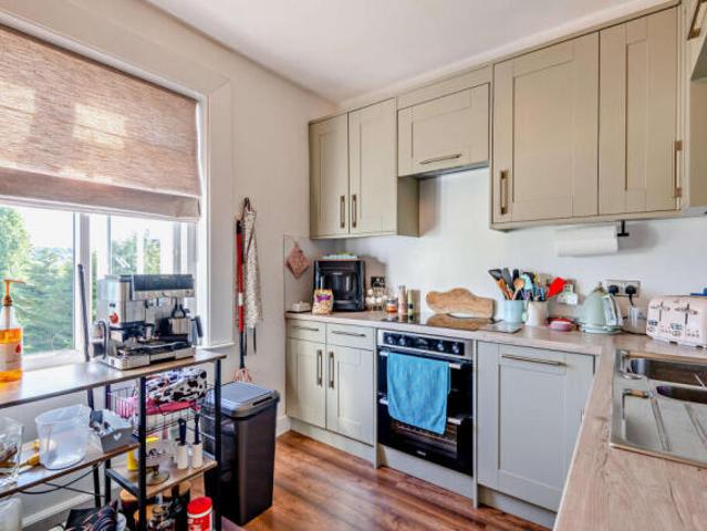 Flat for sale in Ash, Kent