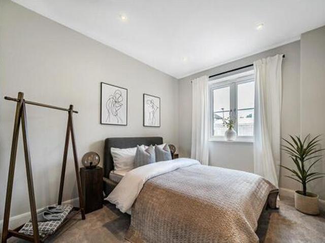 House for sale in Row Town, Surrey