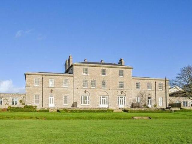 House for sale in Follaton, Strode