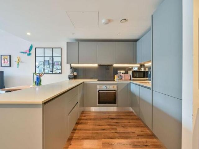 Flat for sale in Cat Hill