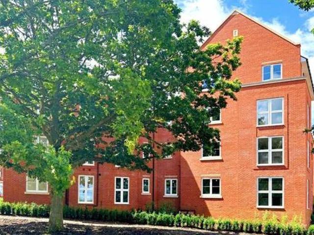 House for sale in North Town, Aldershot