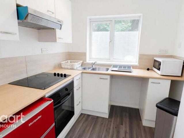 Flat for sale in Mutley, Plymouth