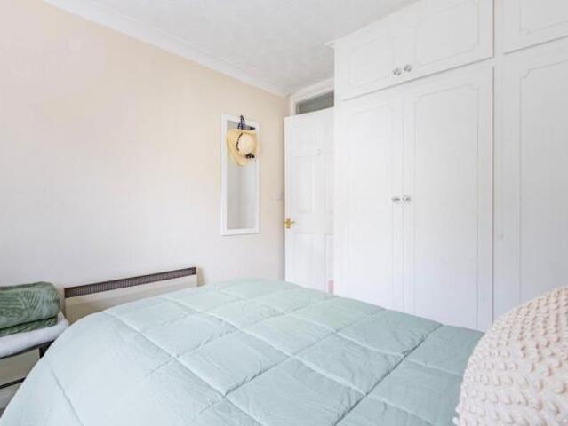 Flat for sale in East Bank, Norfolk