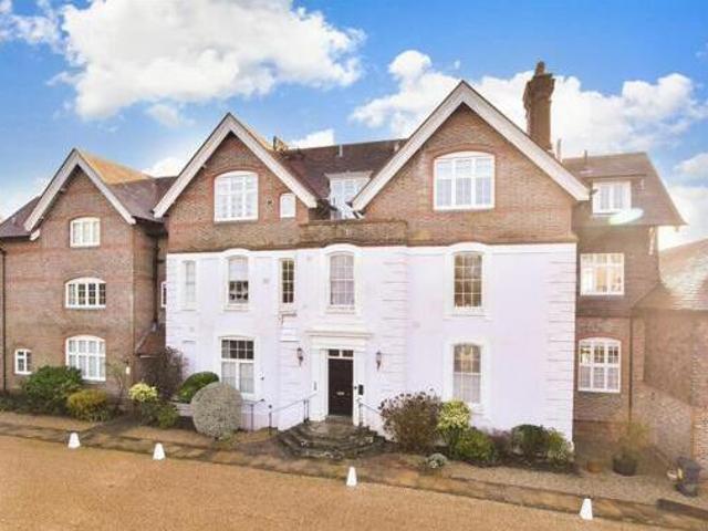 House for sale in Arundel, Clapham