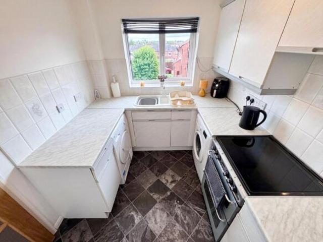 Flat for sale in Chapelfields, West Midlands