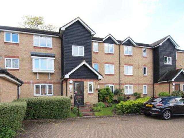House for sale in Nork, Red Hill