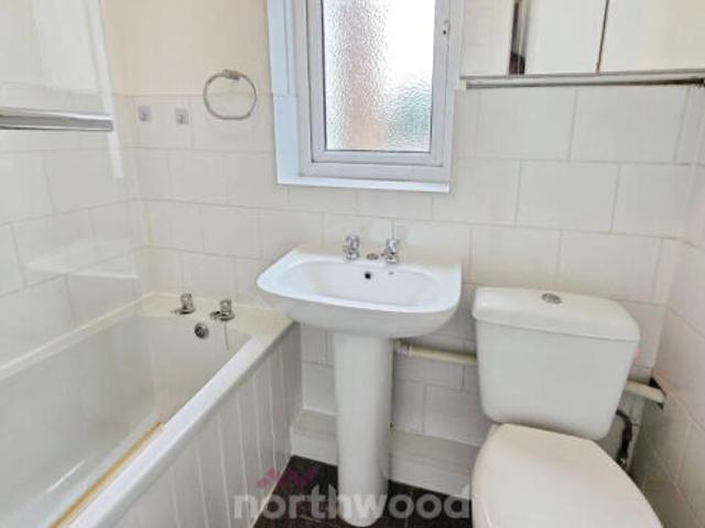 Flat for sale in Bessacarr, South Yorkshire