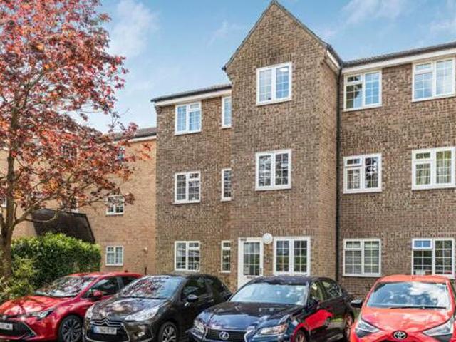 House for sale in Upchurch, Gillingham